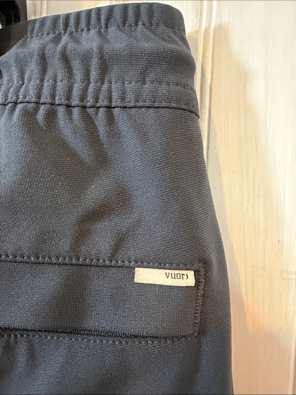 VUORI META JOGGER MENS MEDIUM - Picture 7 of 9